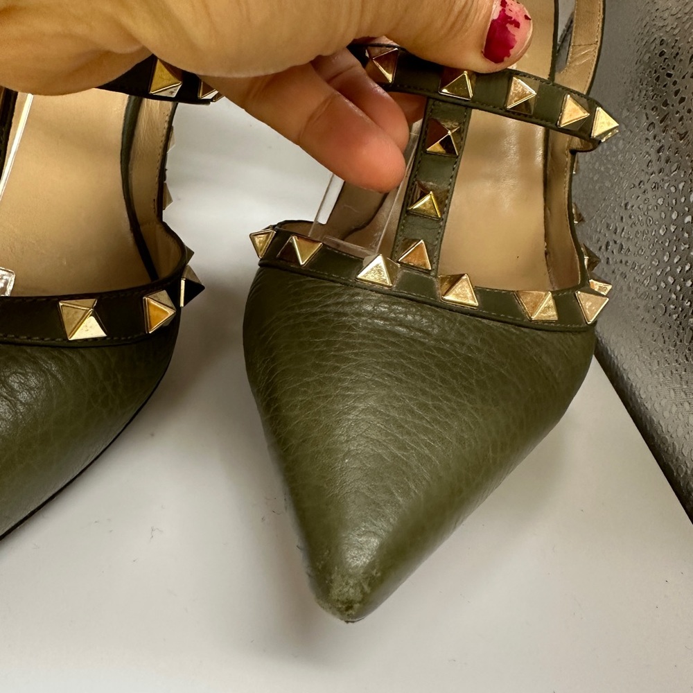 Rockstud Caged Pump - image 5